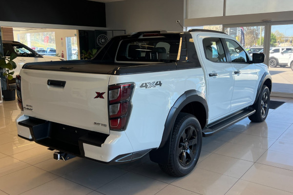 2024 Isuzu D-MAX RG X-TERRAIN Ute Image 5
