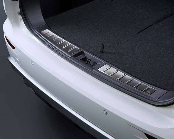 Cargo inner plate
