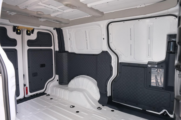 2026 Kia PV5 SW Cargo S Long Range Van Image 11