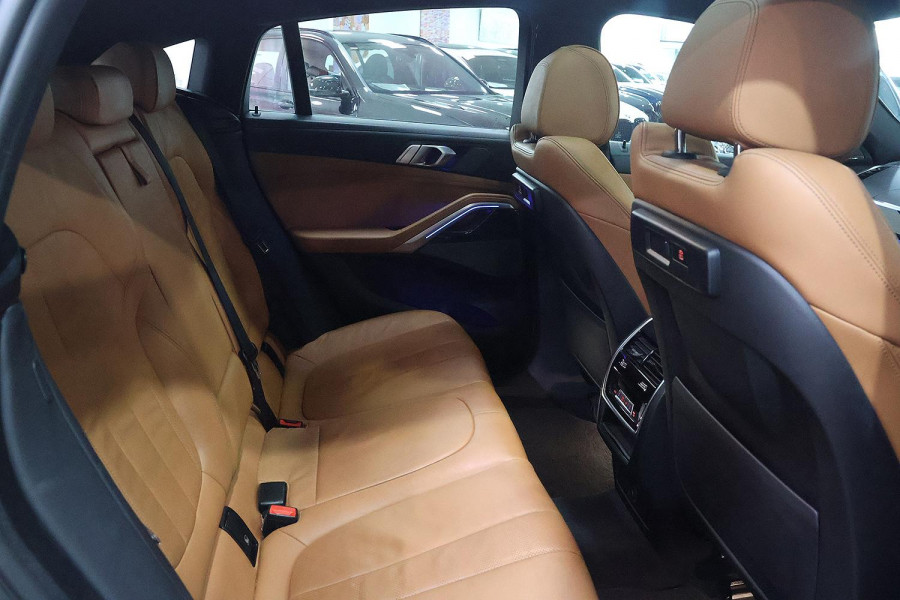 2021 BMW X6 G06 M50i SUV