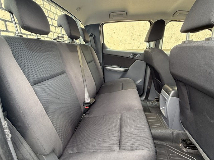 2018 Mazda BT-50 UR XT Cab Chassis Image 11