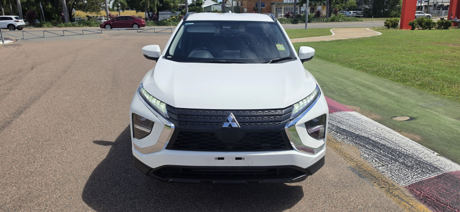 2024 Mitsubishi Eclipse Cross YB LS SUV Image 2