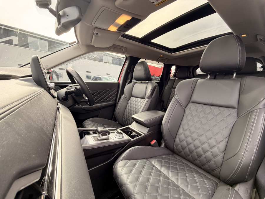 2024 Mitsubishi Outlander ZM PHEV Exceed SUV Image 7