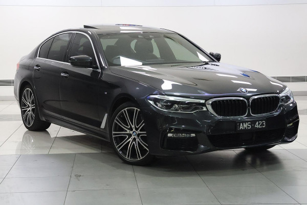 2017 BMW 5 Series G30 530i M Sport Sedan image 2