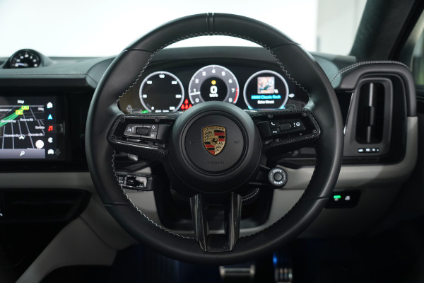 2024 Porsche Cayenne GTS SUV Image 31