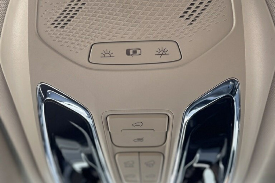 2024 LDV D90 SV9A Executive SUV Image 20