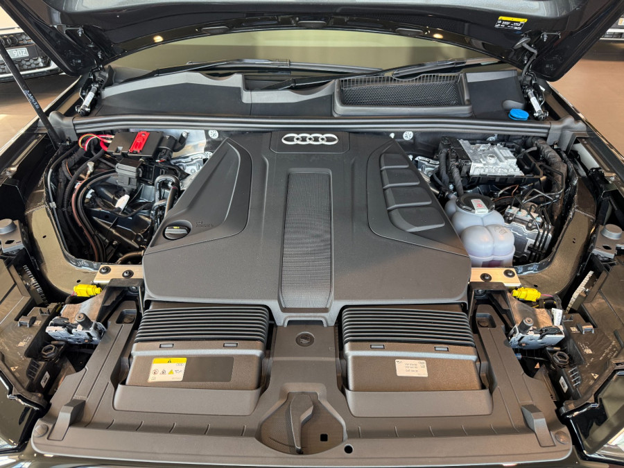 2025 Audi Q7 4M TFSI 185kW SUV Image 18
