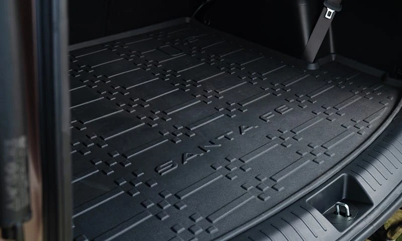 Cargo liner tray