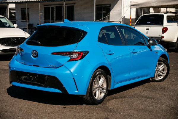 2022 Toyota Corolla ZWE219R  Ascent Sport Hybrid Hatch Image 2