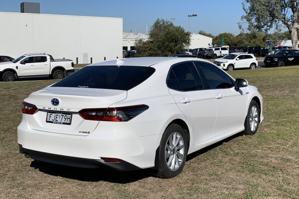 2024 Toyota Camry AXVH70R Ascent Sedan