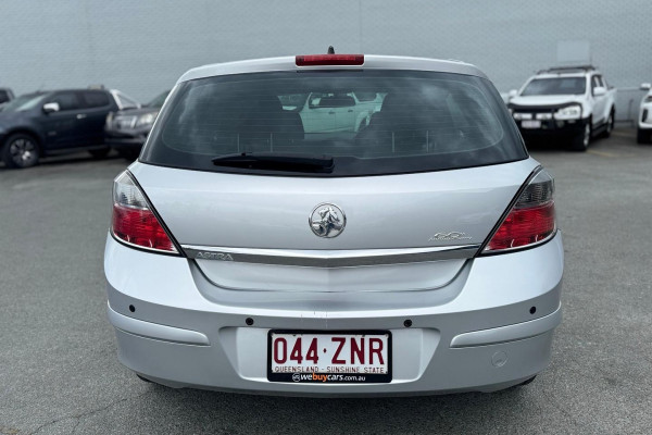 2008 Holden Astra AH CD Hatch Image 9