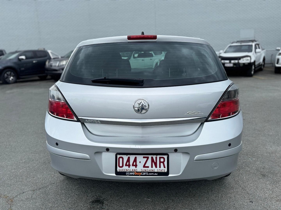 2008 Holden Astra AH CD Hatch Image 9