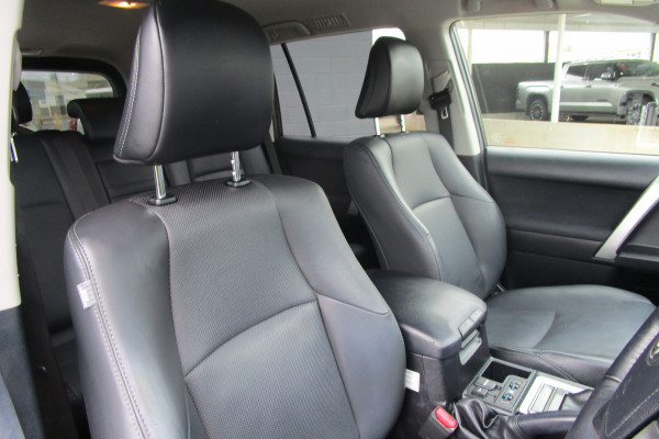 2021 Toyota LandCruiser Prado GDJ150R GXL SUV Image 12
