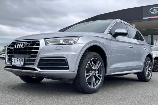 2019 MY20 Audi Q5 FY 40 TDI design SUV Image 2