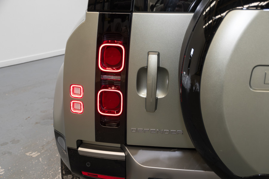 2023 Land Rover Defender L663 110 P400 X-Dynamic HSE SUV