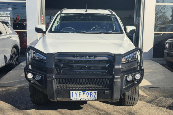 2023 Isuzu MU-X RJ LS-T SUV Image 2