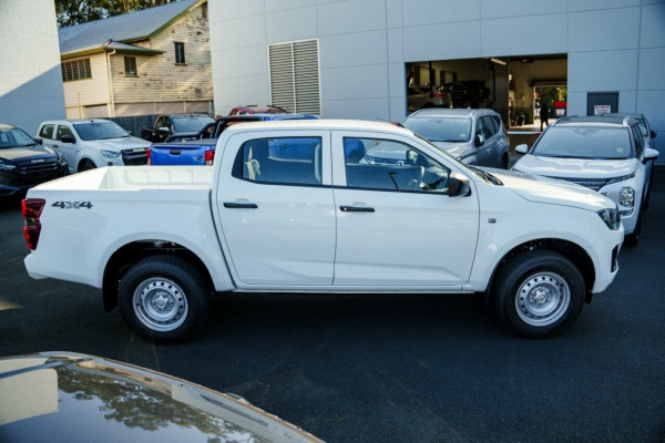 2025 MY25.5 Isuzu D-MAX RG SX Ute Image 4