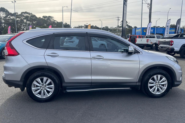 2016 MY17 Honda CR-V RM Series II VTi SUV Image 9