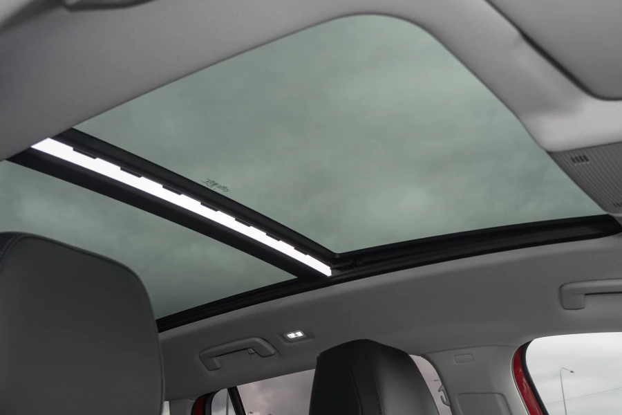 2026 Volkswagen Tiguan CT 150TSI eHybrid Elegance SUV Image 17