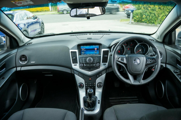 2014 Holden Cruze JH Series II Equipe Hatch Image 15