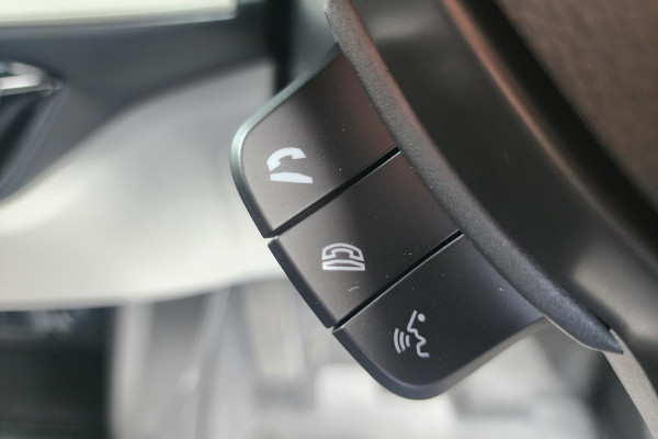 2026 Suzuki Swift UZ Hybrid Hatch Image 21
