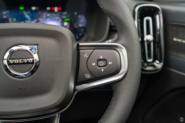 2026 MY27 Volvo EX40  Ultra Twin Motor Performance SUV Image 14