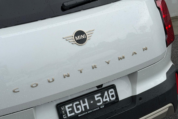 2026 MINI Countryman U25 C Favoured SUV