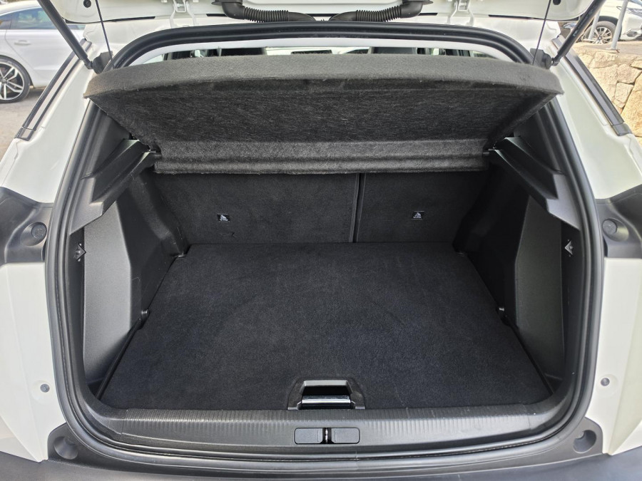 2021 Peugeot 2008 P24 Allure SUV Image 18