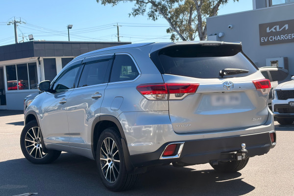 2018 Toyota Kluger GSU50R Grande SUV Image 2