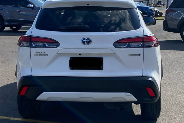 2023 Toyota Corolla Cross MXGA10R GXL SUV Image 6