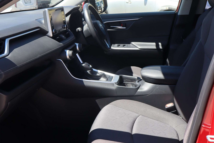 2021 Toyota RAV4 AXAH52R GXL SUV Image 14