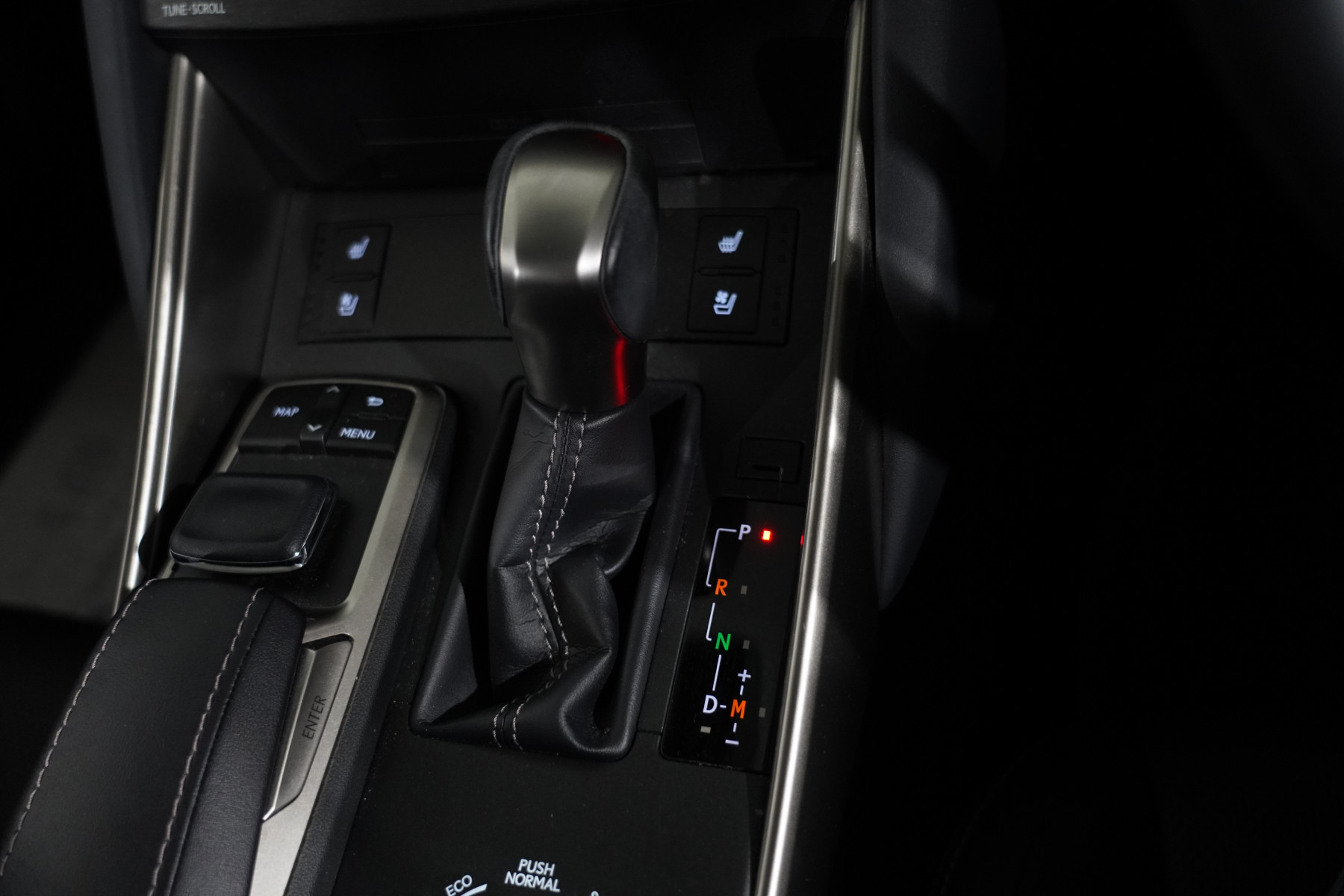 2019 Lexus Is300 Luxury Sedan Image 17