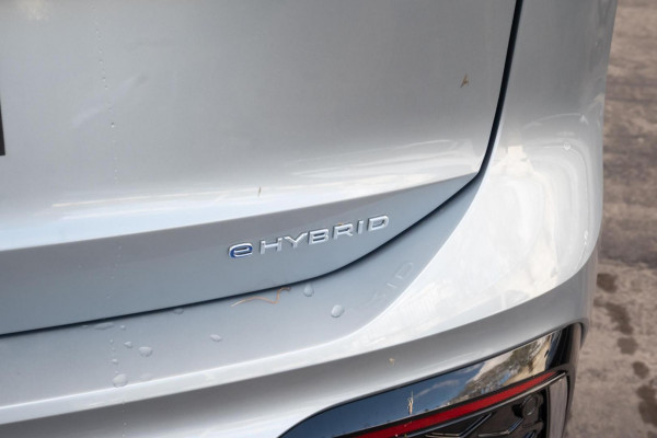 2025 MY26 Volkswagen Tiguan CT 200TSI eHybrid R-Line SUV image 24