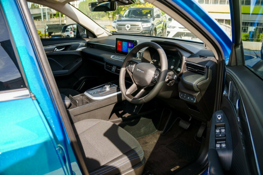 2026 GWM Haval Jolion A02 Premium Hybrid SUV Image 14