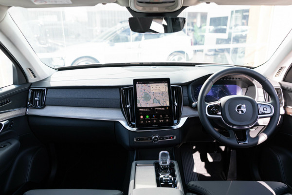 2025 MY26 Volvo XC90 L Series Plus B5 Bright SUV Image 4