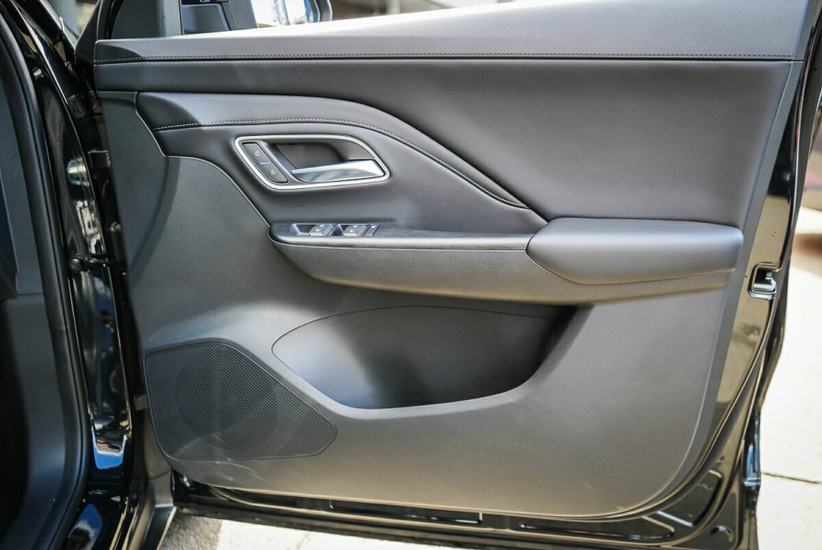 2025 MG ZS ZS32 Essence Turbo SUV Image 14