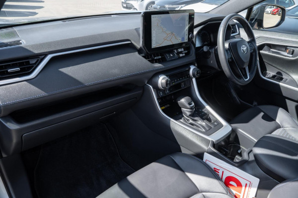 2024 Toyota RAV4 AXAH52R XSE SUV Image 8