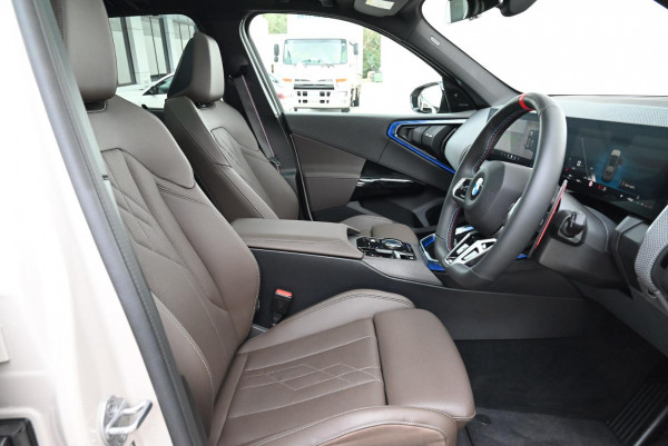 2025 BMW X3 G45 M50 xDrive SUV image 10