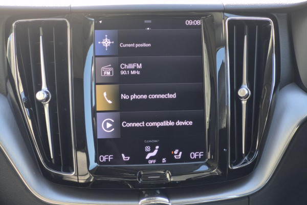 2020 MY21 Volvo XC60 UZ D4 Momentum SUV Image 12
