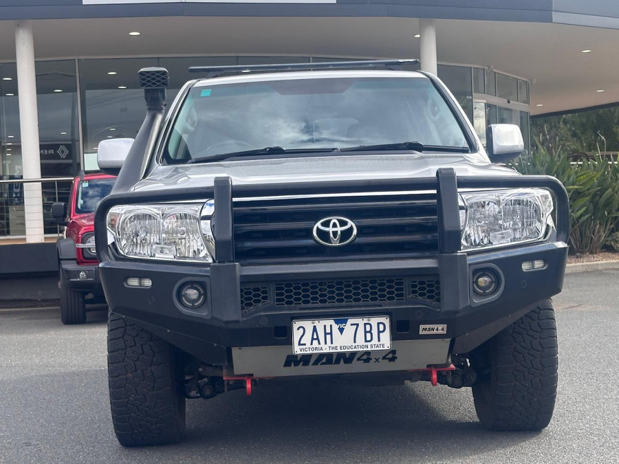 2011 MY10 Toyota LandCruiser VDJ200R GXL SUV Image 3