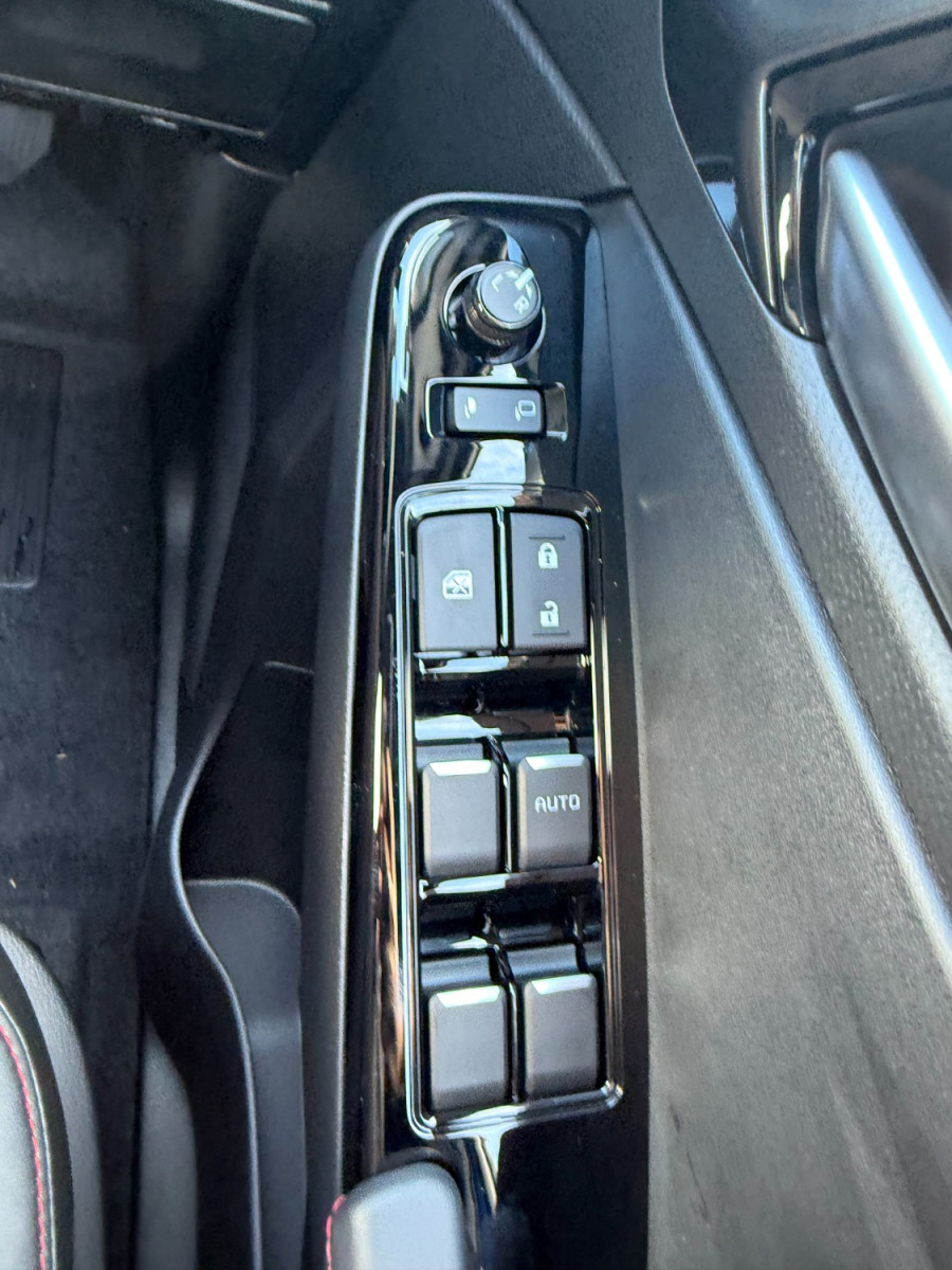 2026 Isuzu D-MAX RG X-TERRAIN Ute Image 18