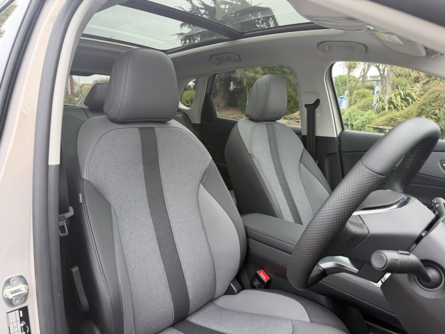 2026 MG MGS5 EV ZS3EM Essence 49 SUV Image 12