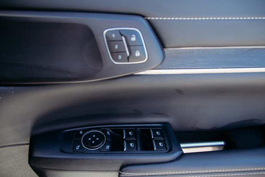 2023 MY23.5 Ford Everest UB Platinum SUV Image 32