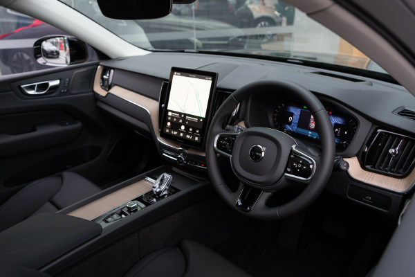 2026 Volvo XC60 UZ Plus B5 Bright SUV Image 13