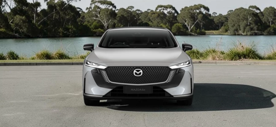 2026 Mazda 6e  E35 Atenza Hatch Image 4