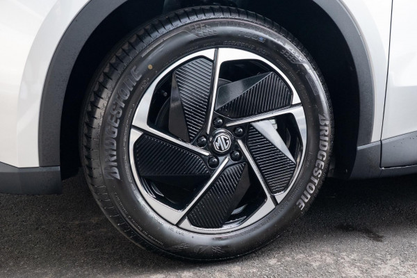 2025 MG MGS5 EV ZS3EM Essence 49 SUV Image 25