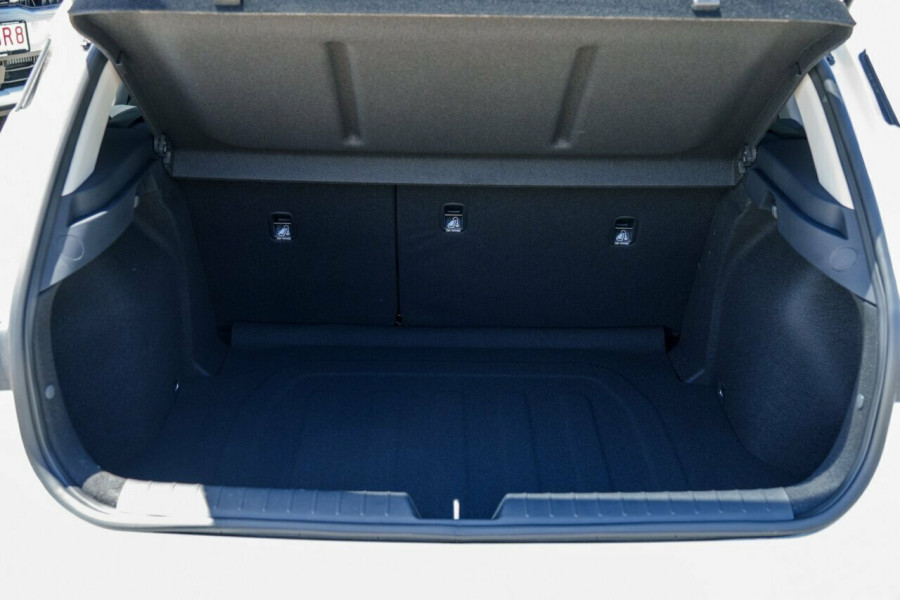 2025 MY26 Kia K4 CL4m S Hatch Image 8