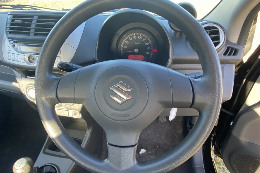 2013 Suzuki Alto GF GLX Hatch Image 20