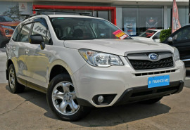 Subaru Forester 2.5i Lineartronic AWD S4 MY14