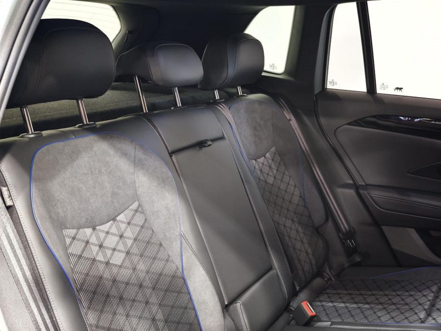 2025 Volkswagen Tiguan CT 150TSI R-Line SUV Image 18